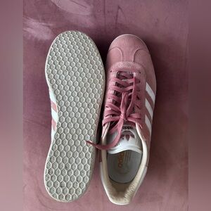 adidas Women's Gazelle Shoes